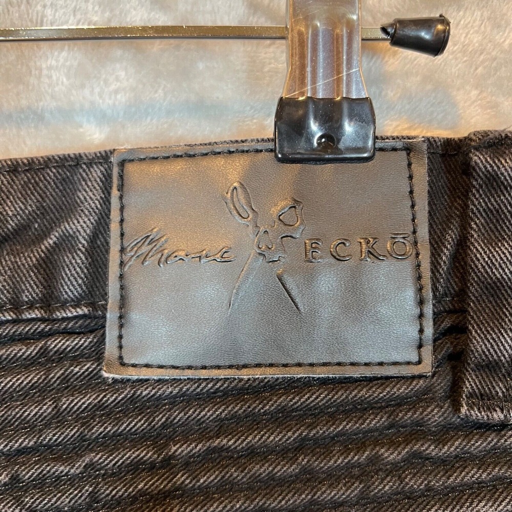 Marc Ecko Cut And Sew‎ Mens Black Shorts Size 32 Distressed Motto - Picture 11 of 12